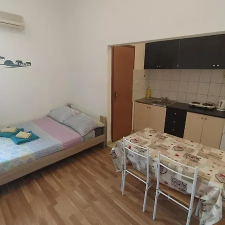 Apartmán Arch-low Budget In Center,walking Street *